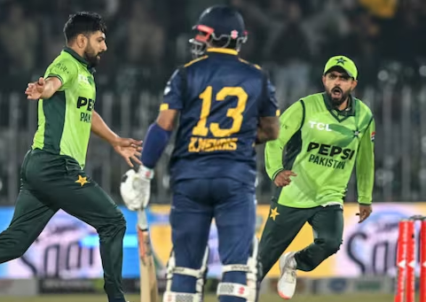 Pakistan defeated Sri Lanka by 6 runs